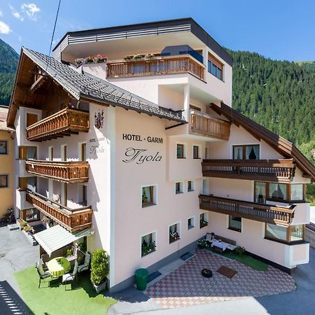 Hotel Garni Tyola Ишгль Экстерьер фото